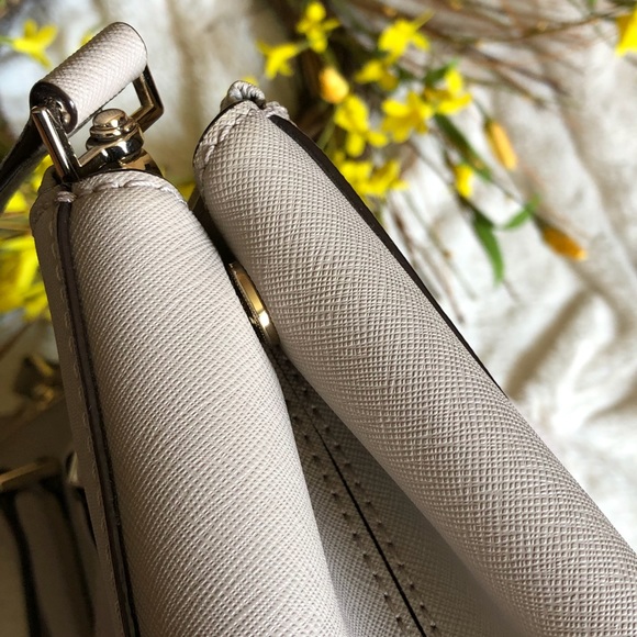 New Kate Spade Crossbody Handbag - Picture 6 of 8